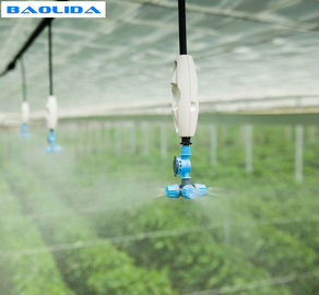 Sistema de riego plástico del uno mismo del invernadero de la agricultura para la mariposa de la granja 360 rotatoria